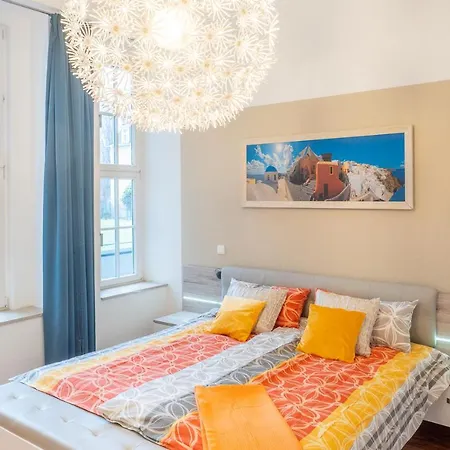 3 Raum Karl May, Gehobene Ausstattung, Radebeul-ost, 76qm Apartment
