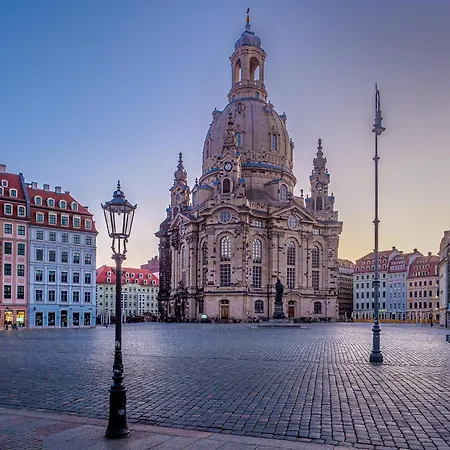 Apartment 3 Raum Karl May, Gehobene Ausstattung, Radebeul-ost, 76qm *