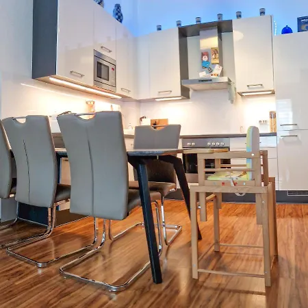 3 Raum Karl May, Gehobene Ausstattung, Radebeul-ost, 76qm Apartment *